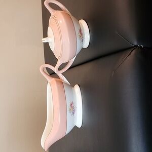 French Saxon 22kt Gold Elegant Pink and White Creamer And Sugar Set